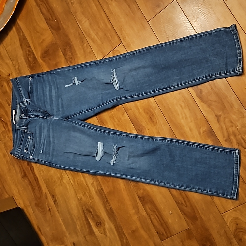 EUC Levi's jeans